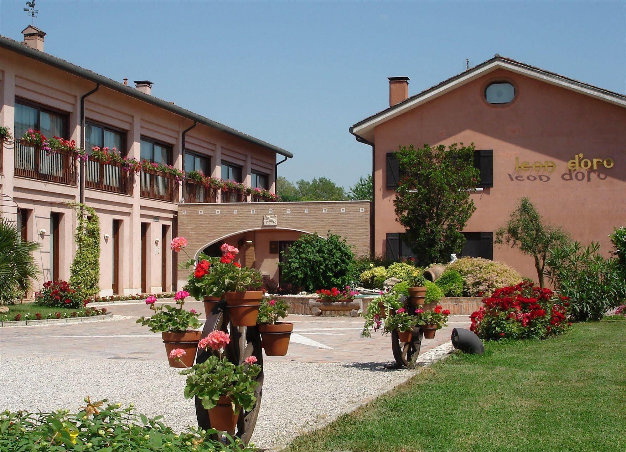 Relais Leon D'Oro Hotell Mirano Eksteriør bilde