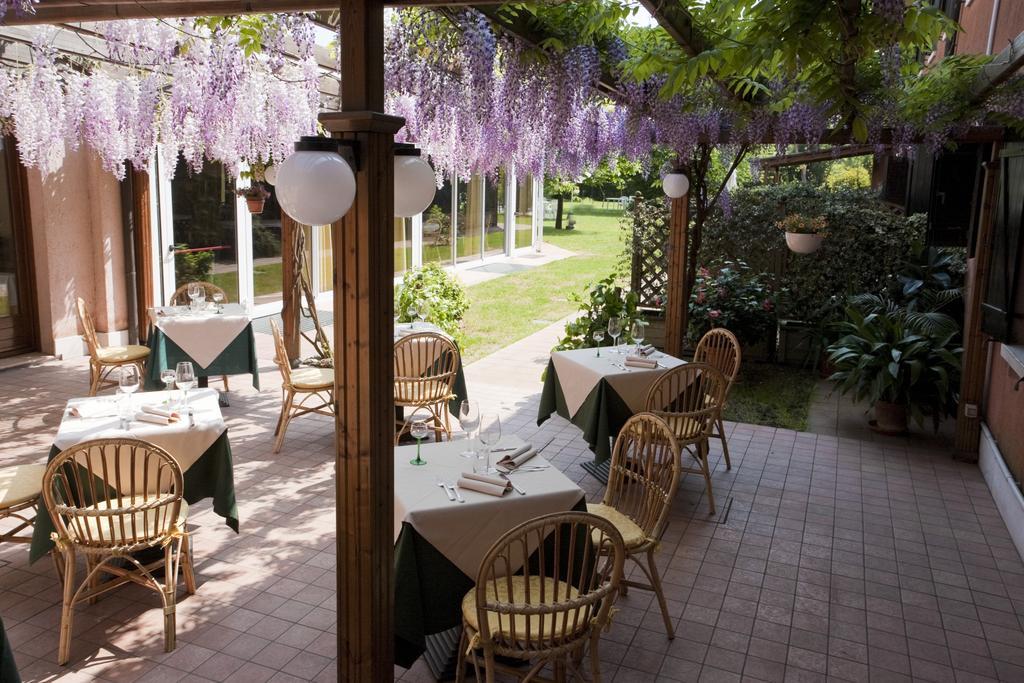Relais Leon D'Oro Hotell Mirano Eksteriør bilde